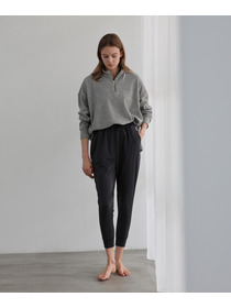 【Julier】ブラッシュメルトンプルオーバー 詳細画像 ブラック 3