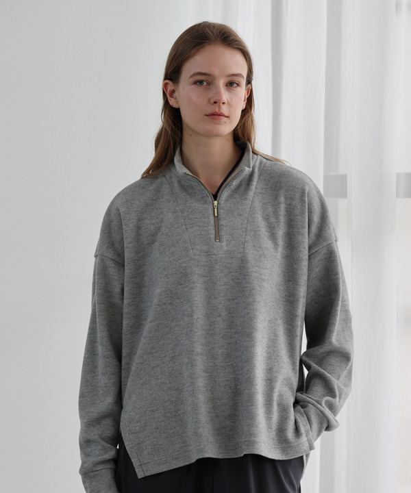 【Julier】ブラッシュメルトンプルオーバー