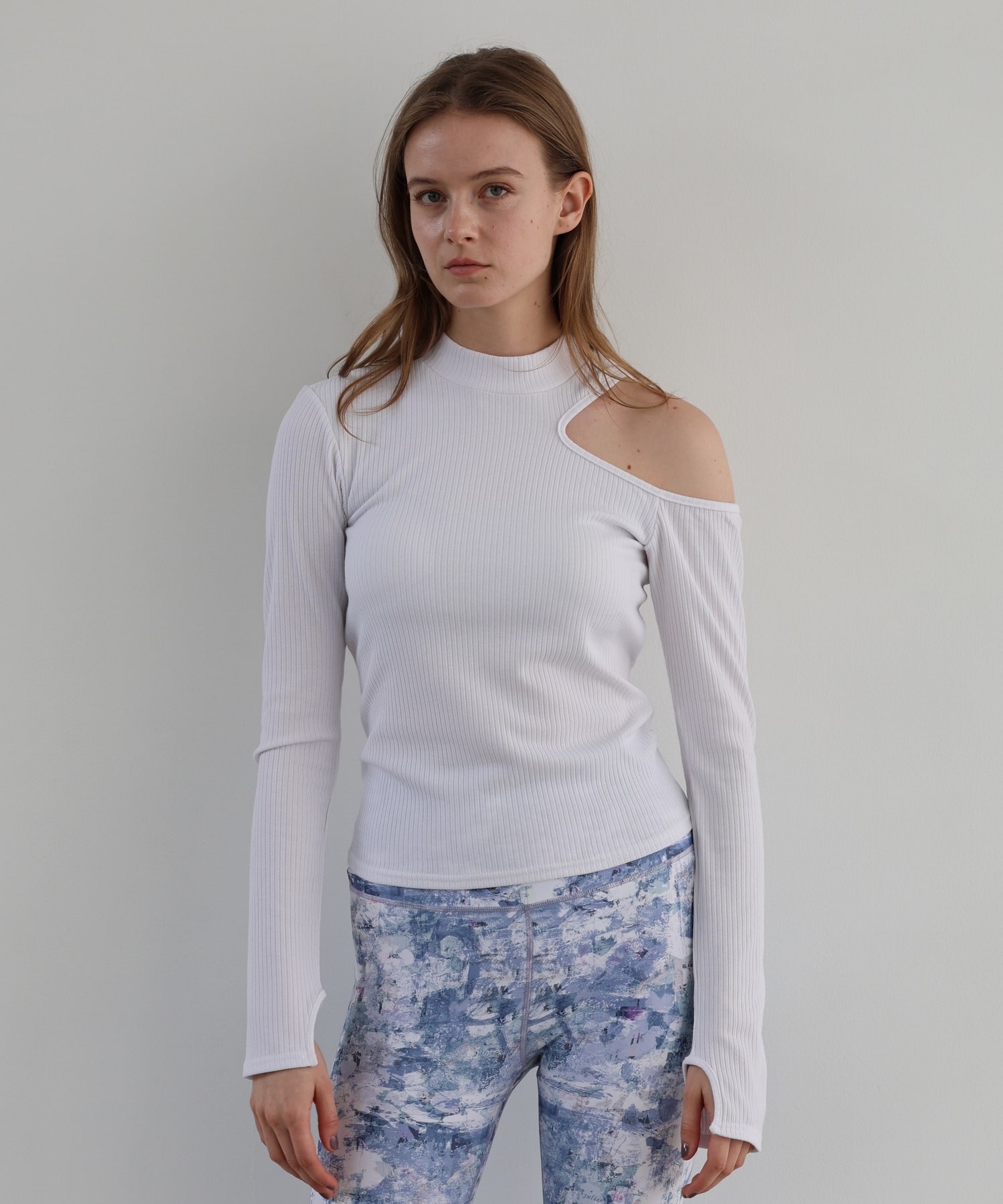 【Julier】リブロングスリーブプルオーバー/パット付き 詳細画像 ホワイト 1