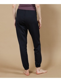 【Julier】プランプストレッチギャザーパンツ/エコ・抗菌防臭・吸水速乾・ハイストレッチ 詳細画像 カーキ 5