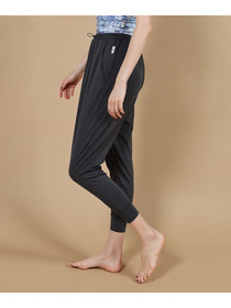 【Julier】ジェントルスムースギャザーパンツ/UVカット・吸汗速乾・ハイストレッチ・ホットヨガ対応  詳細画像 チャコール 1