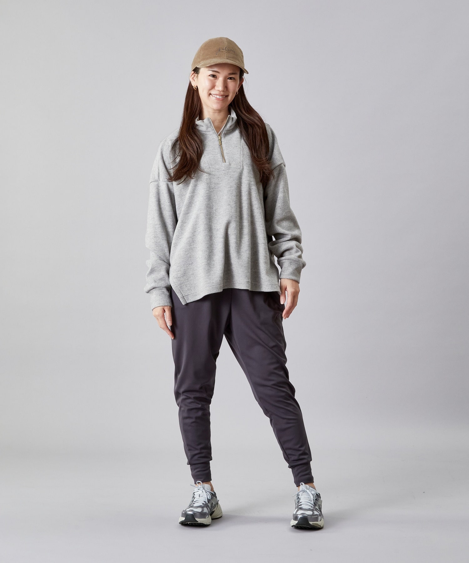 【Julier】ジェントルスムースギャザーパンツ/UVカット・吸汗速乾・ハイストレッチ・ホットヨガ対応  詳細画像 チャコール 17