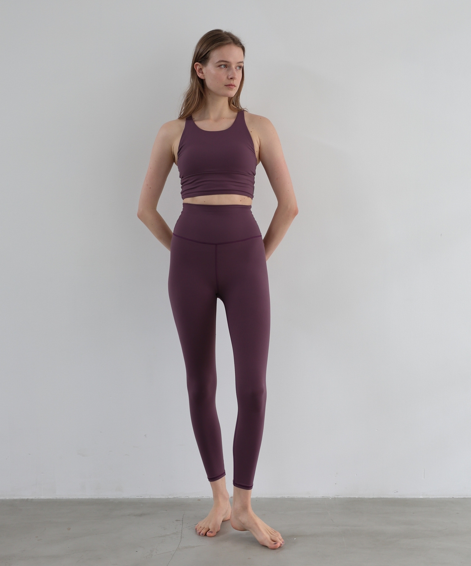 【Julier】【定番】プレミアムフローショートトップス/パット付き・UVカット・吸汗速乾・ホットヨガ対応・水着・水陸両用 詳細画像 グレー 2