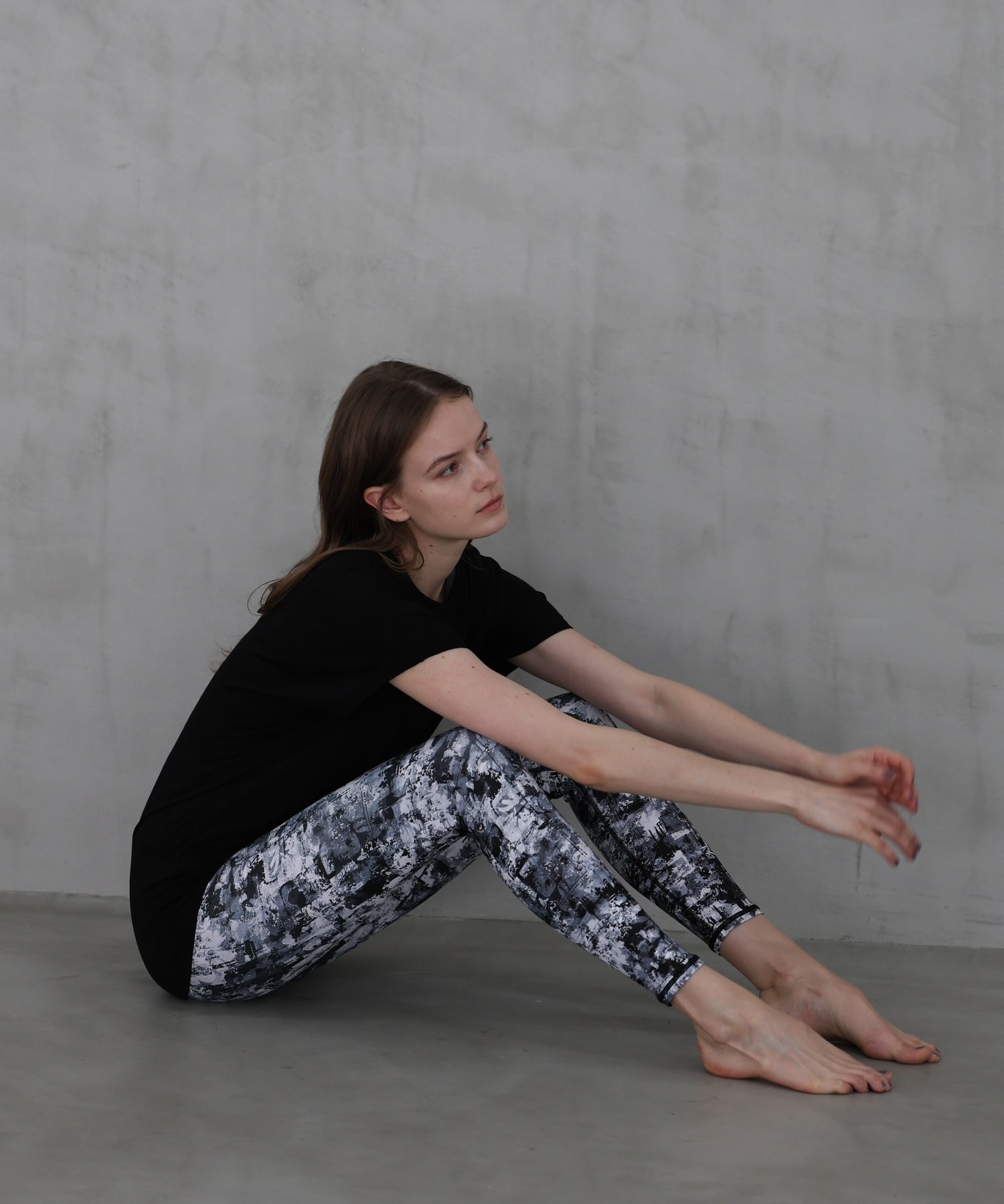 【Julier】エコリヨセル半袖トップス/保湿・吸湿・ハイストレッチ 詳細画像 ブラック 3