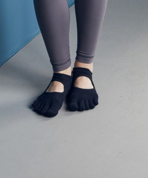 【Julier】グリップフローソックス/つま先あり・滑り止め付き 詳細画像 ブラック 1