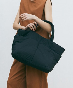 【Julier】パフィー撥水トートバッグ/軽量・撥水・速乾・ショルダー付き・長さ調節可能・A4サイズ収納可 詳細画像 ブラック 1