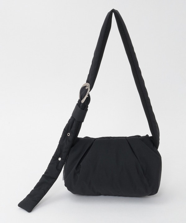 パフィー撥水ショルダーバッグ/軽量・撥水・速乾・長さ調節可能 詳細画像 ブラック 2