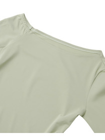 【Julier】Ecocoアシンメトリー ロングスリーブプルオーバー/エコ・UVカット・吸汗速乾・ハイストレッチ・ホットヨガ対応・ラッシュガード 詳細画像 ブラック 7