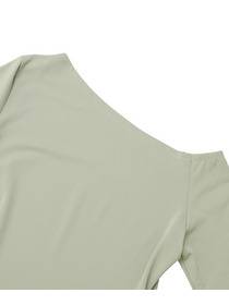 【Julier】Ecocoアシンメトリー ロングスリーブプルオーバー/エコ・UVカット・吸汗速乾・ハイストレッチ・ホットヨガ対応・ラッシュガード 詳細画像 ブラック 8