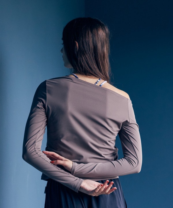 Ecocoアシンメトリー ロングスリーブプルオーバー/エコ・UVカット・吸汗速乾・ハイストレッチ・ホットヨガ対応・ラッシュガード 詳細画像 グレイッシュベージュ 3