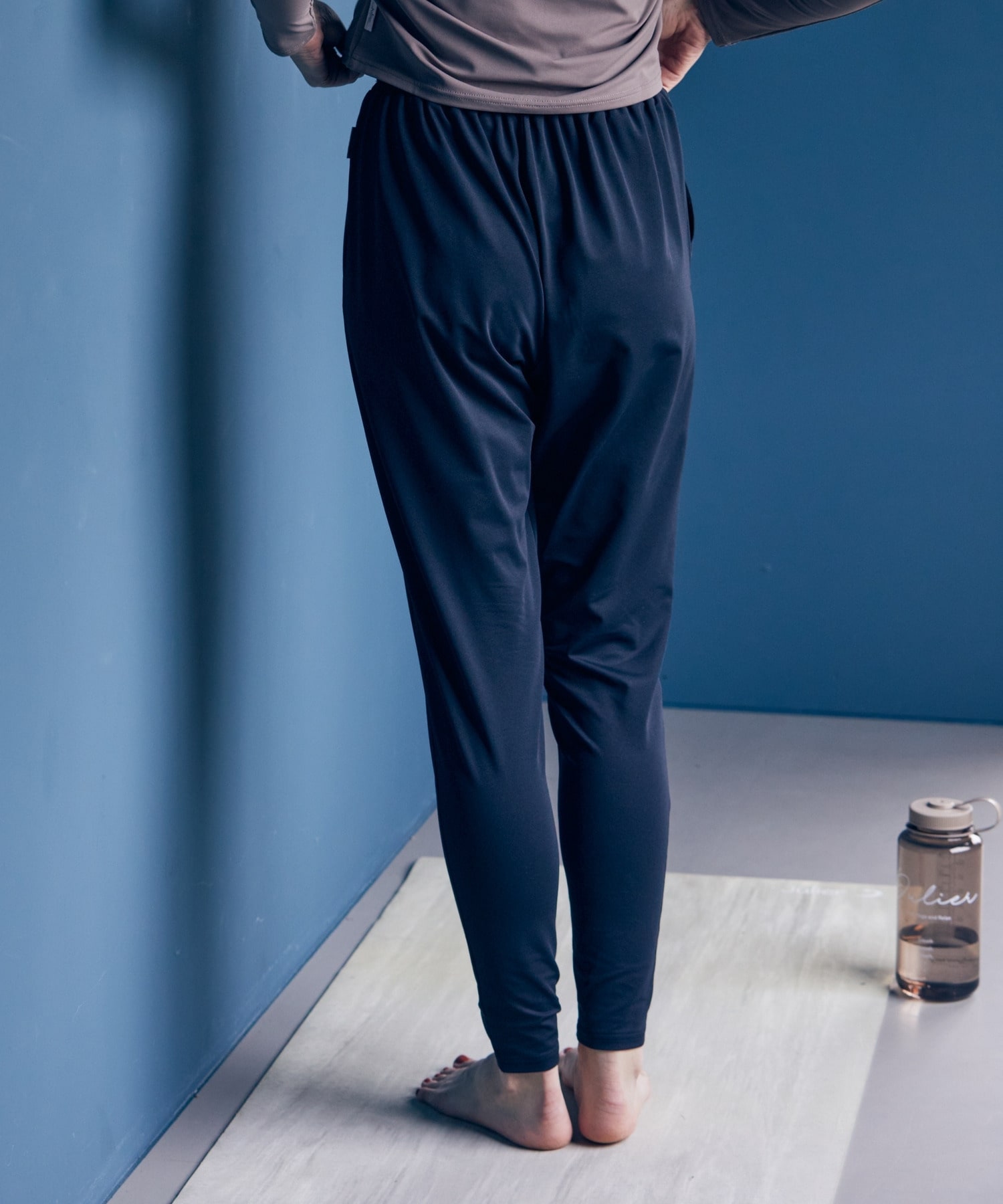 【Julier】【定番】Ecocoギャザーパンツ/エコ・UVカット・吸汗速乾・ハイストレッチ・ホットヨガ対応 詳細画像 グレイッシュベージュ 3