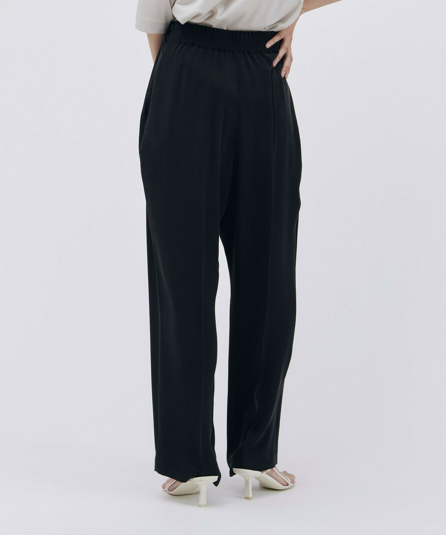 【unbilanc】ストームパンツ 詳細画像 モカ 5