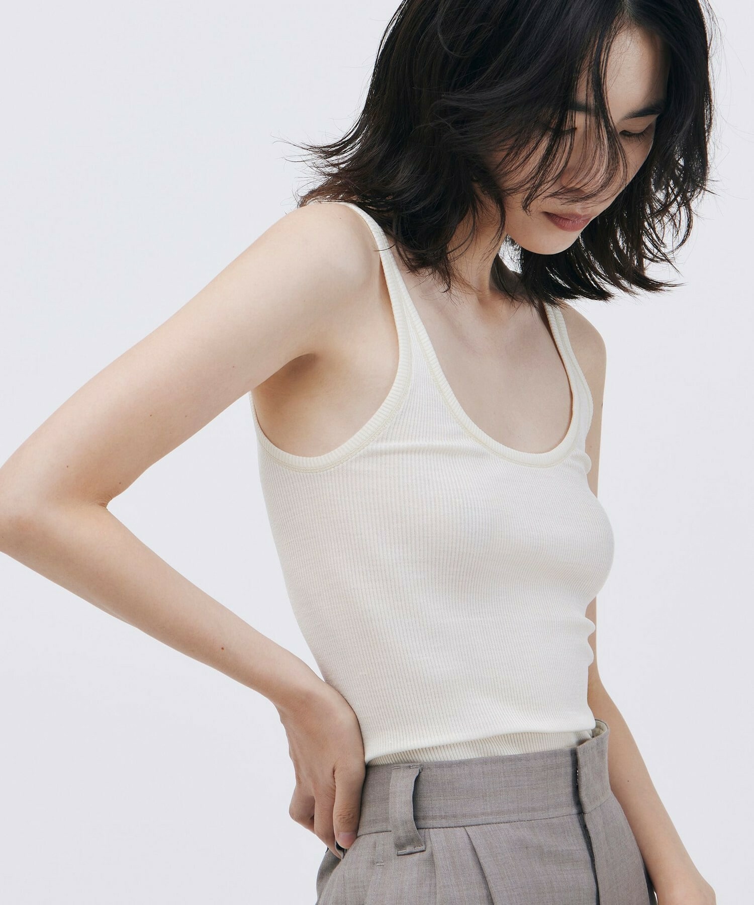 【unbilanc】トゥーバタンク 詳細画像 ホワイト 1