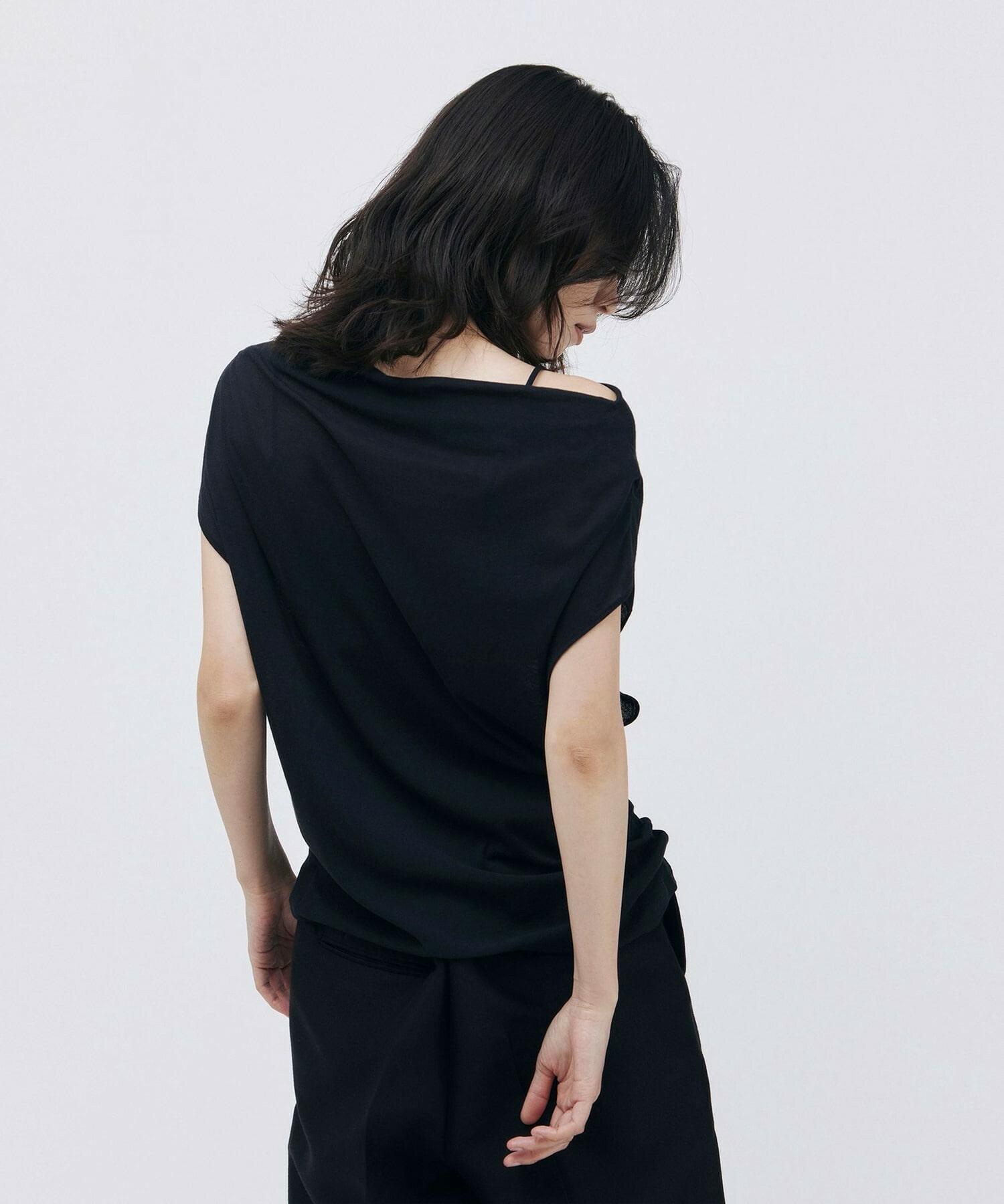 【unbilanc】テネルノースリーブ 詳細画像 ブラック 5