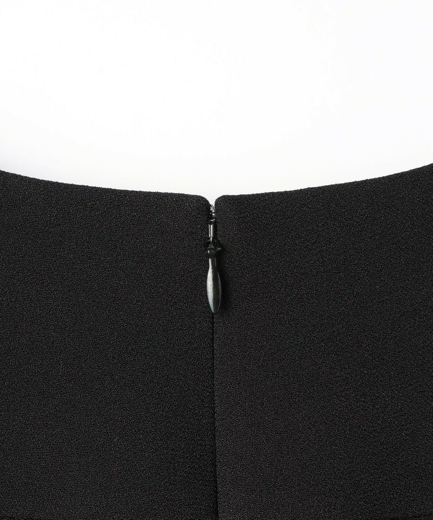 【L'EQUIPE】バックサテンワンピース 詳細画像 ブラック 3