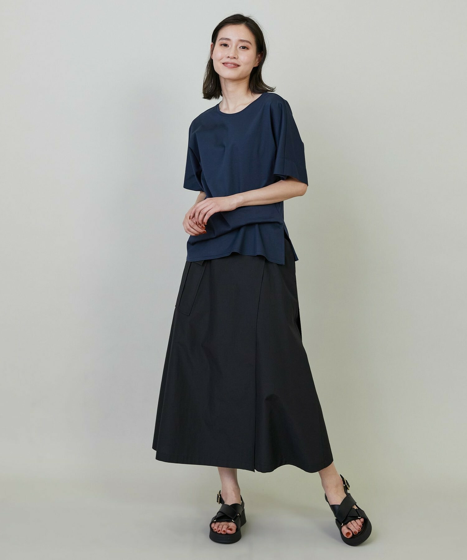 【L'EQUIPE】コットンスムースアシンメトリータックカットソー 詳細画像 ネイビー 3