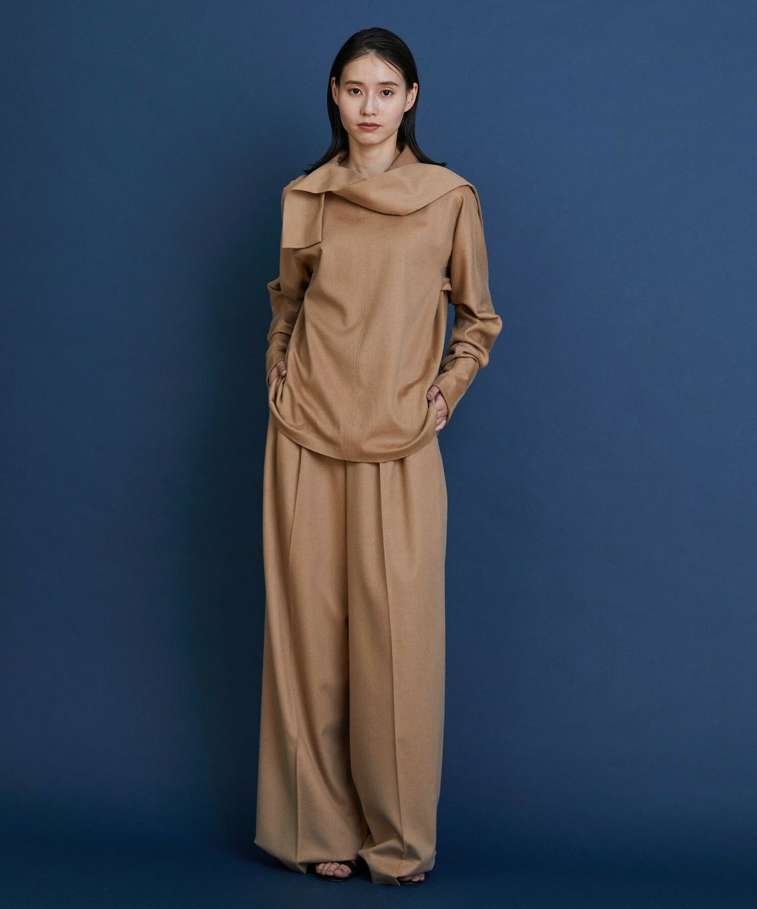 【COUTURIER】ピュアキャメルドレープブラウス 詳細画像 キャメル 8