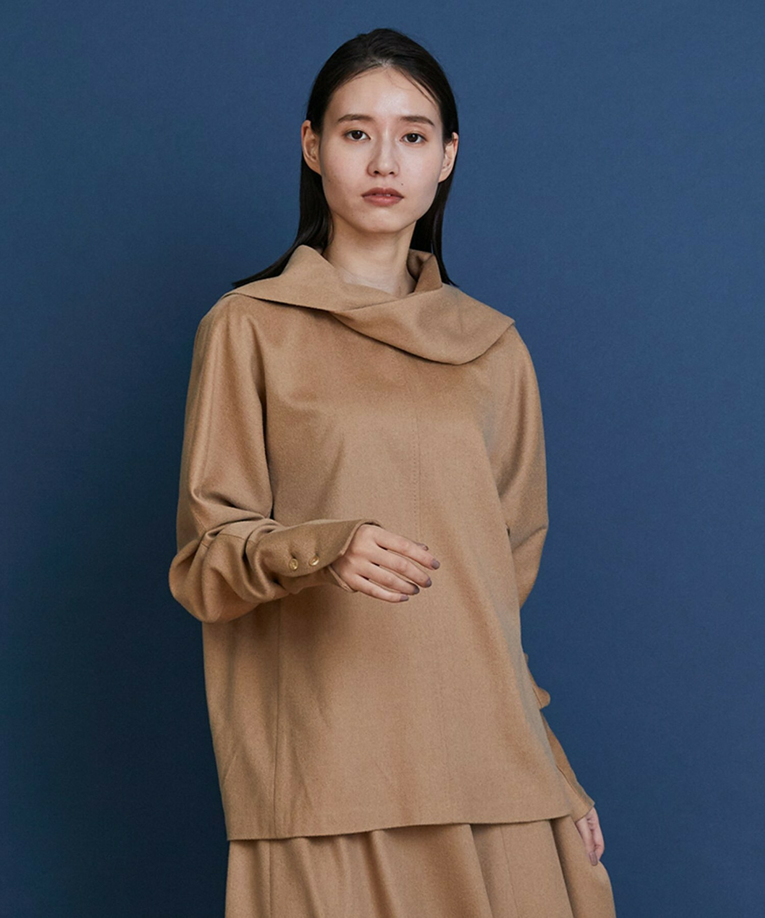 【COUTURIER】ピュアキャメルドレープブラウス 詳細画像 キャメル 1