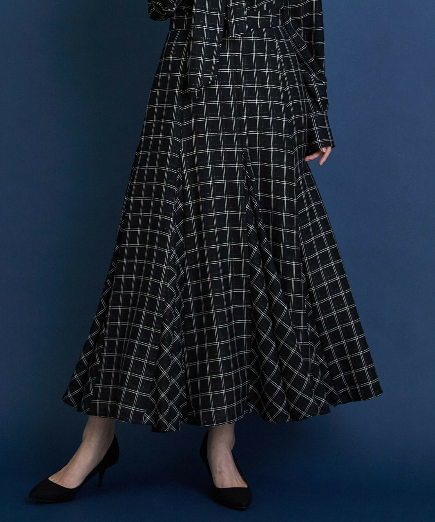 【COUTURIER】ウールシアーチェックフレアスカート 詳細画像 ブラック 1