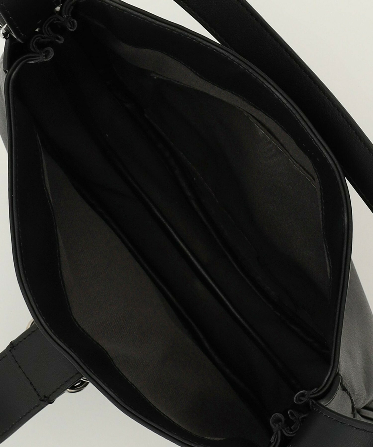 【L'EQUIPE】［eclat 2025年11月号掲載商品］ラウンドショルダーバッグ 詳細画像 ブラック 13