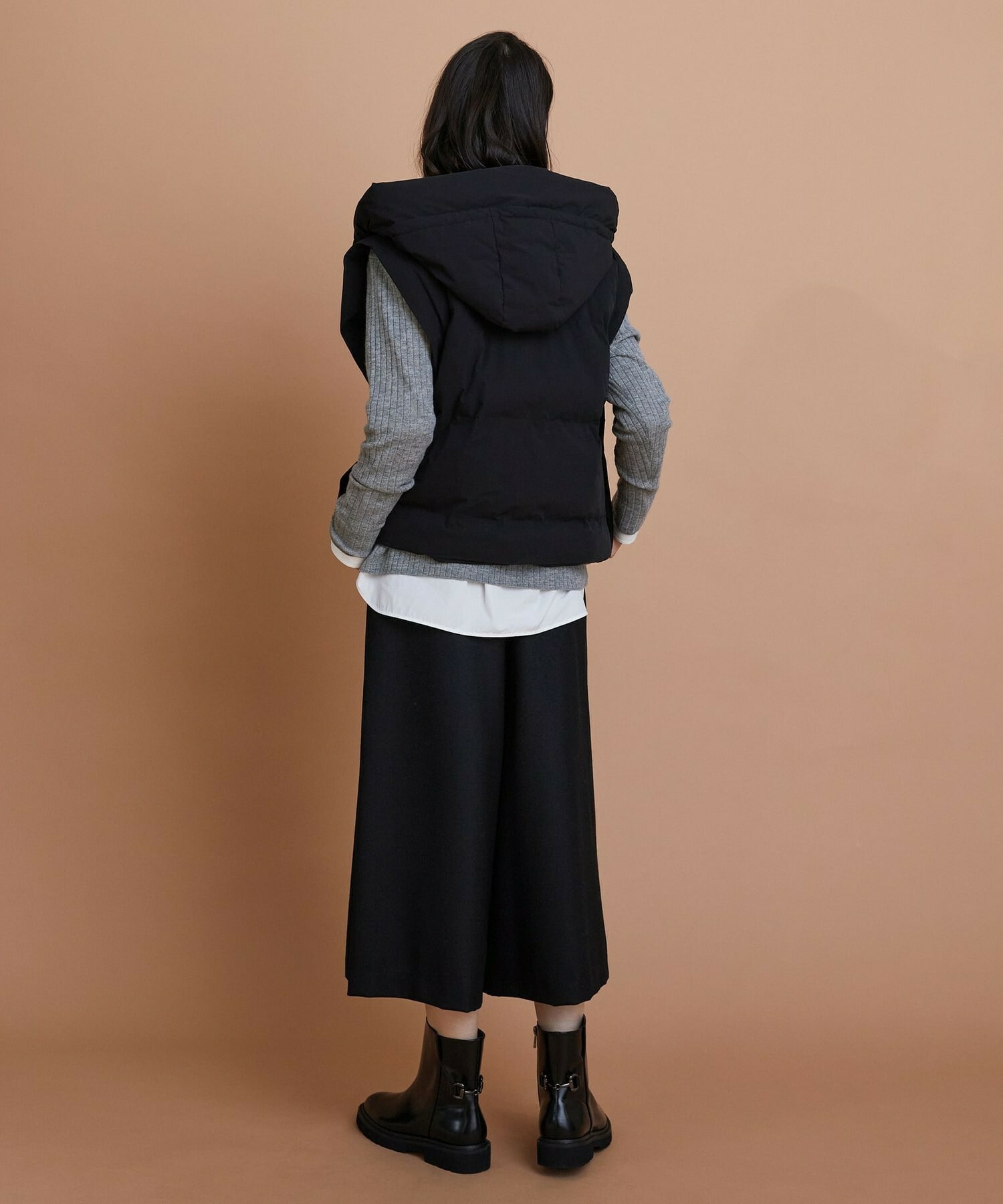 【L'EQUIPE】パディングフードベスト 詳細画像 ブラック 5