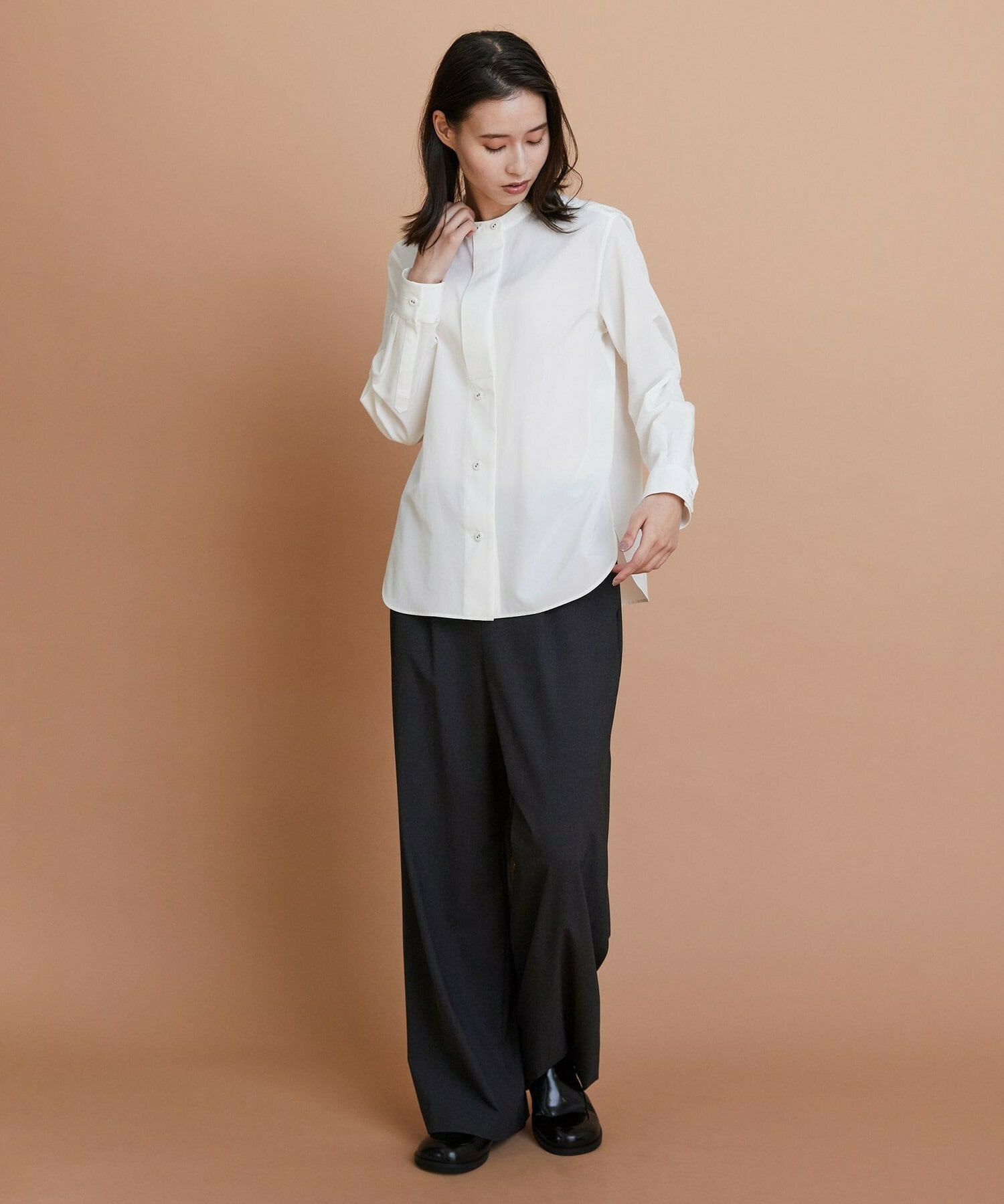 【L'EQUIPE】トリアセコットンタイプライターノーカラーシャツ 詳細画像 オフホワイト 1