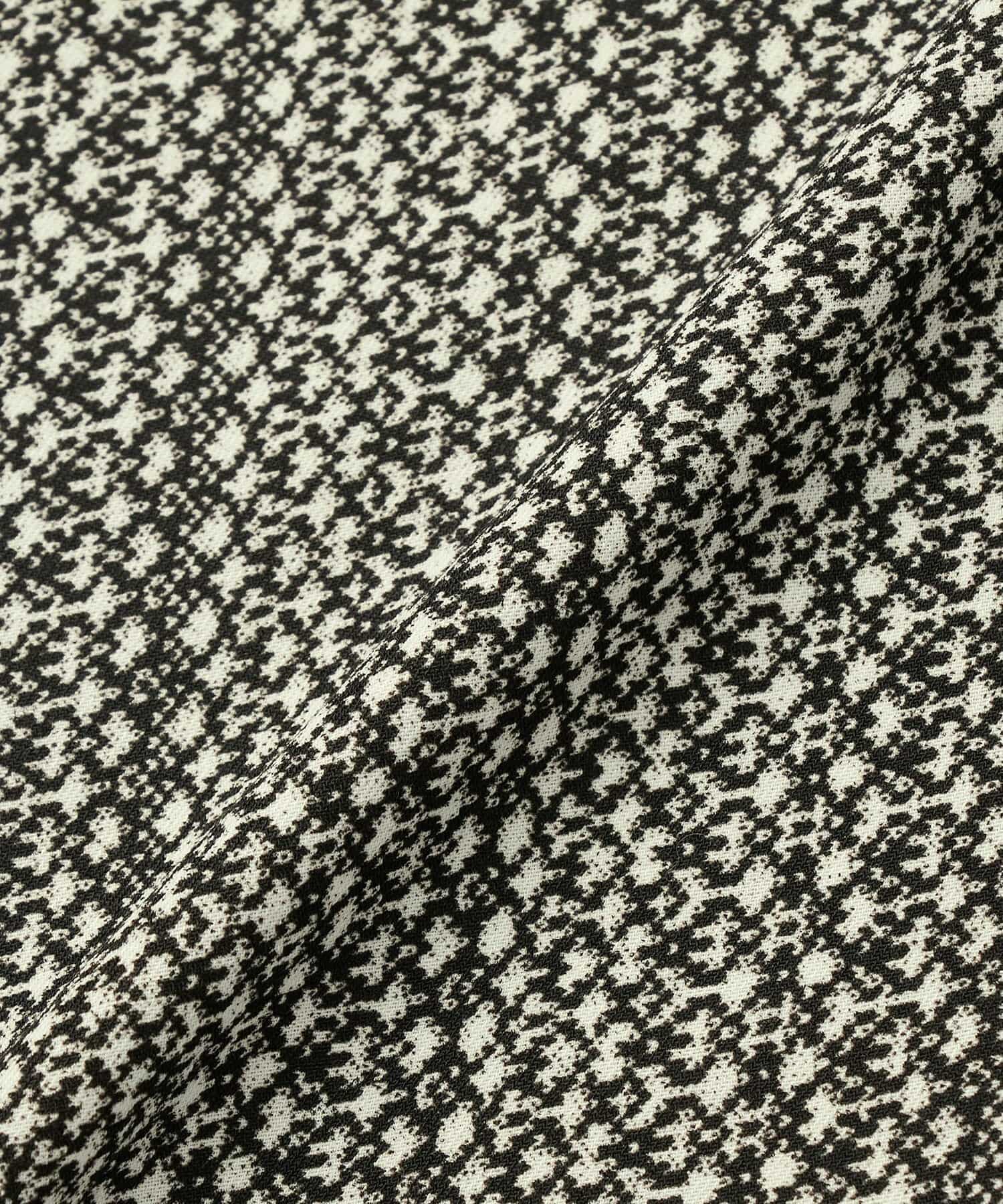 【L'EQUIPE】ピクセルプリントブラウス 詳細画像 ブラック系その他 17