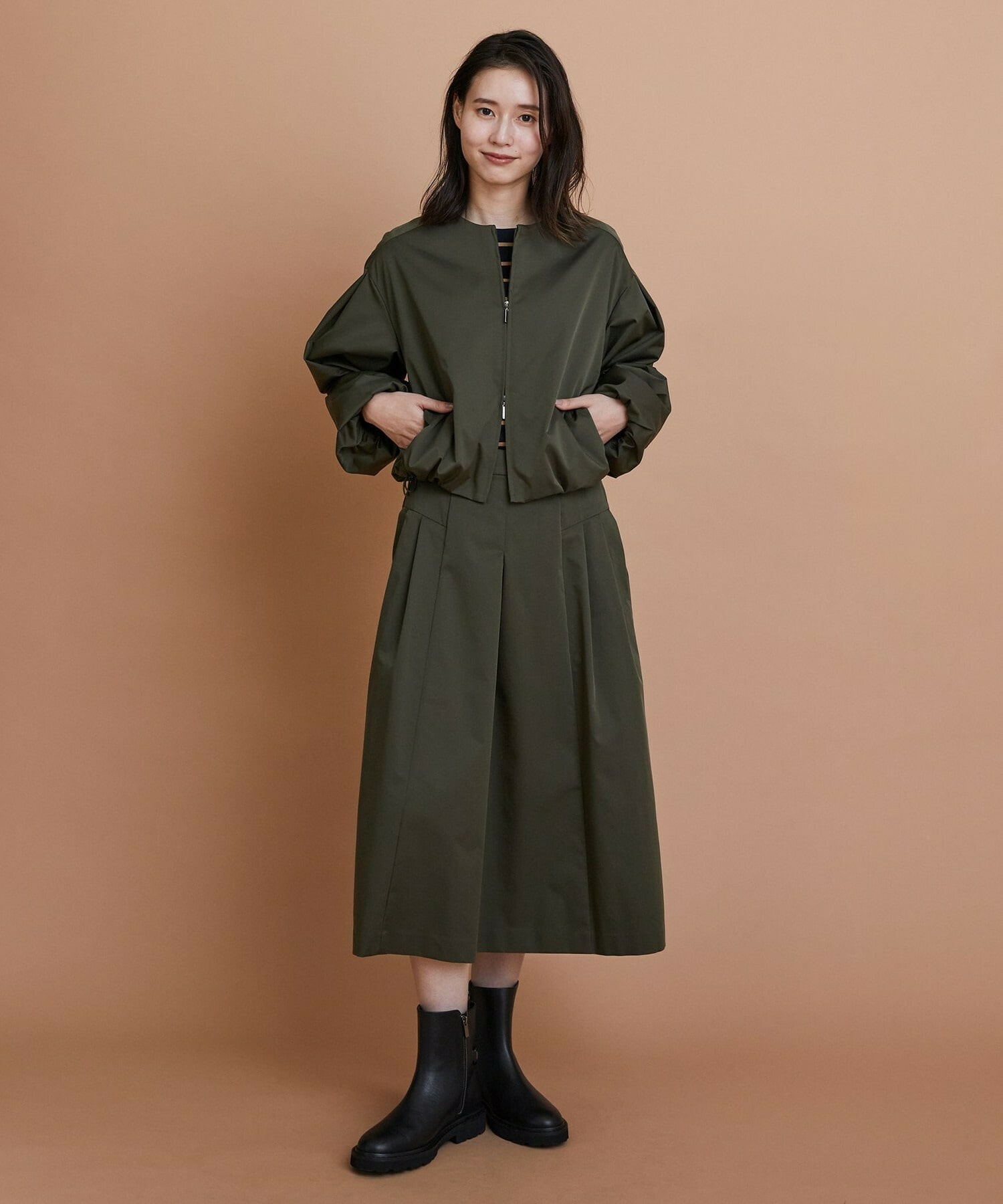 【L'EQUIPE】シャイニータフタショートブルゾン 詳細画像 ブラック 3