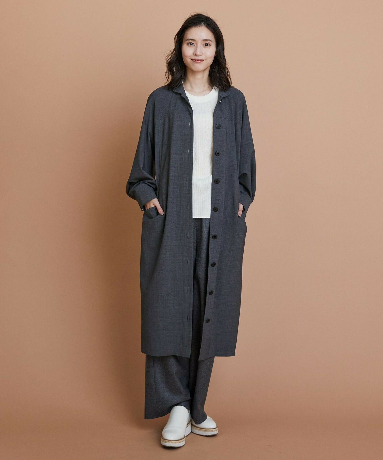 【L'EQUIPE】［eclat 2025年11月号掲載商品］トロストレッチワンピース 詳細画像 チャコールグレー 3