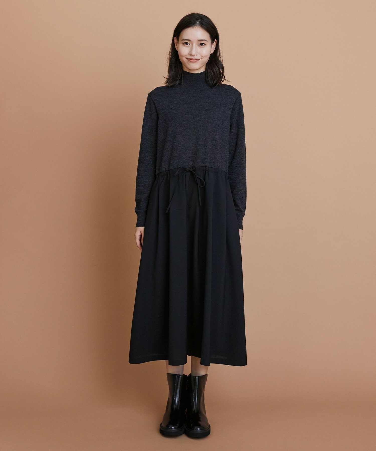 【L'EQUIPE】ウール梳毛＆ウール混トロピカルワンピース 詳細画像 グレー×ブラック 17