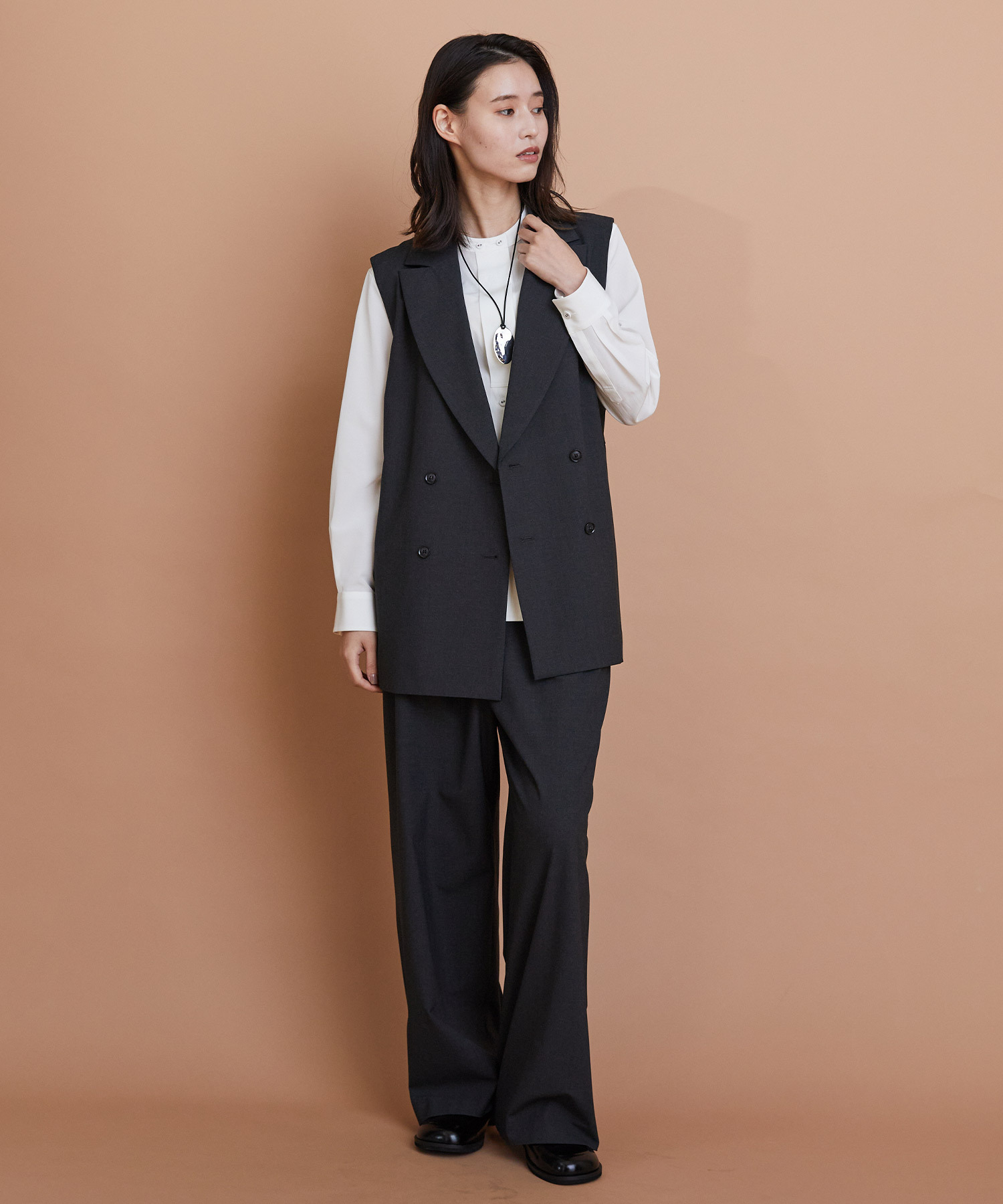 【L'EQUIPE】ウォッシャブルTR2wayストレートパンツ 詳細画像 チャコールグレー 3