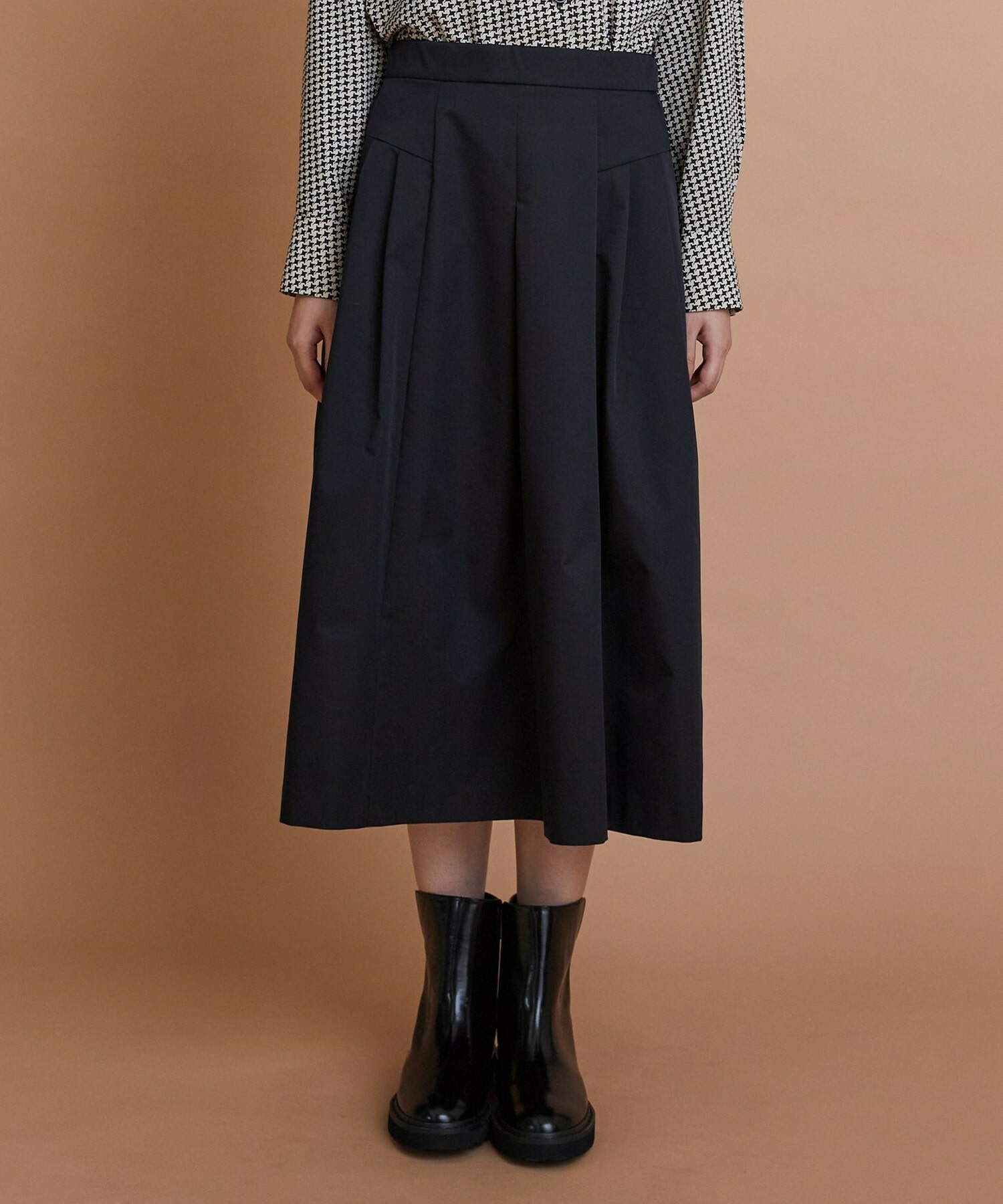 【L'EQUIPE】シャイニータフタスカート 詳細画像 ブラック 15