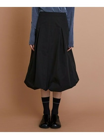 【L'EQUIPE】［eclat 2025年11月号掲載商品］ソフトメモリータフタバルーンスカート 詳細画像 ブラック 17