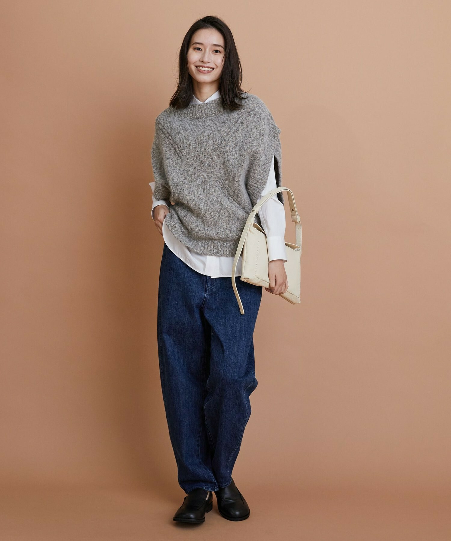 【GREEN】オーガニックコットンウールアルパカMIXニットベスト 詳細画像 ライトグレー 1