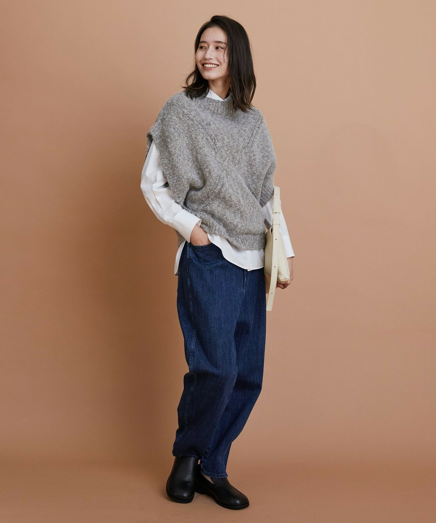 【GREEN】オーガニックコットンウールアルパカMIXニットベスト 詳細画像 ライトグレー 2