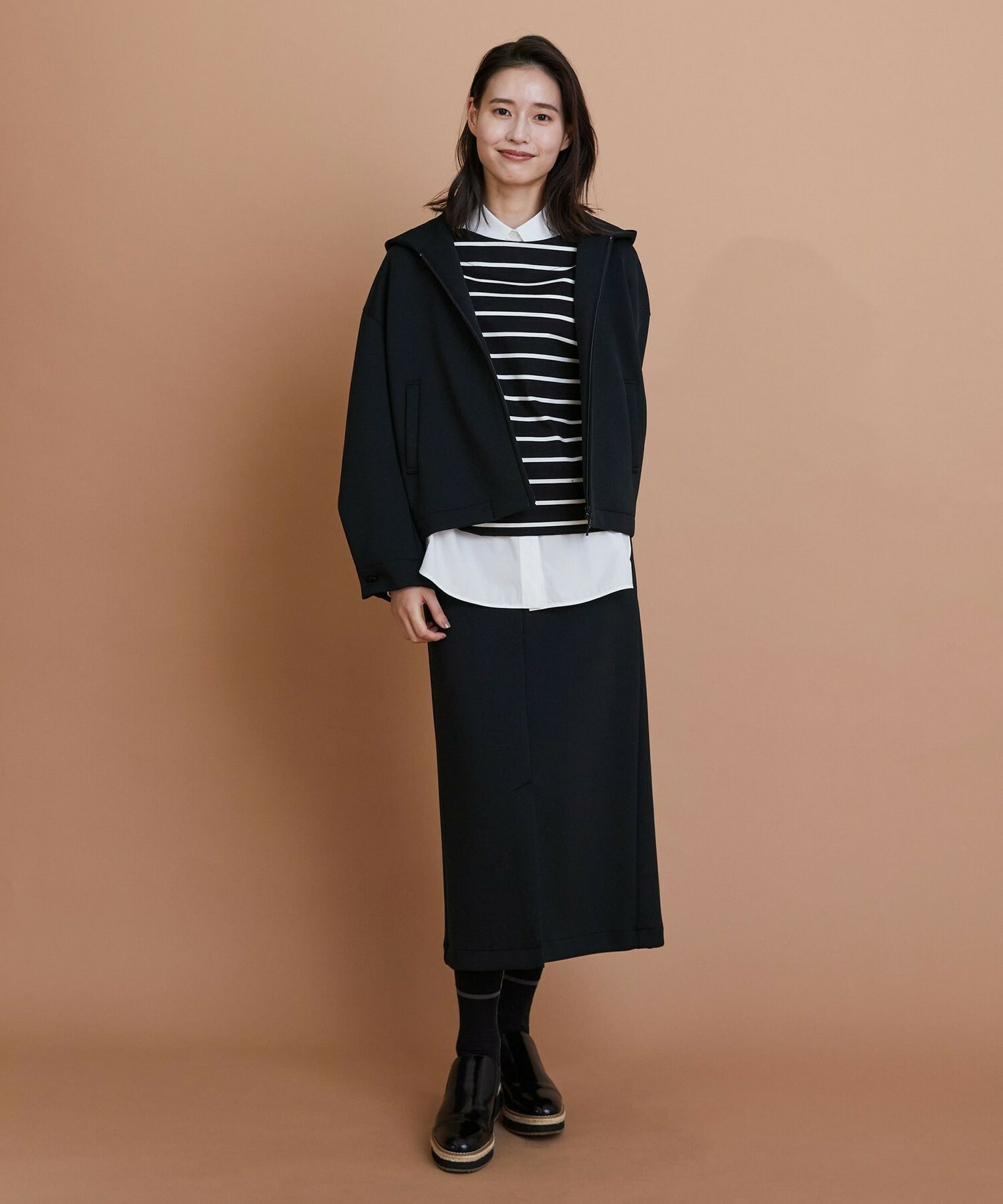 【L'EQUIPE】エアリージャージータイトスカート 詳細画像 ブラック 3