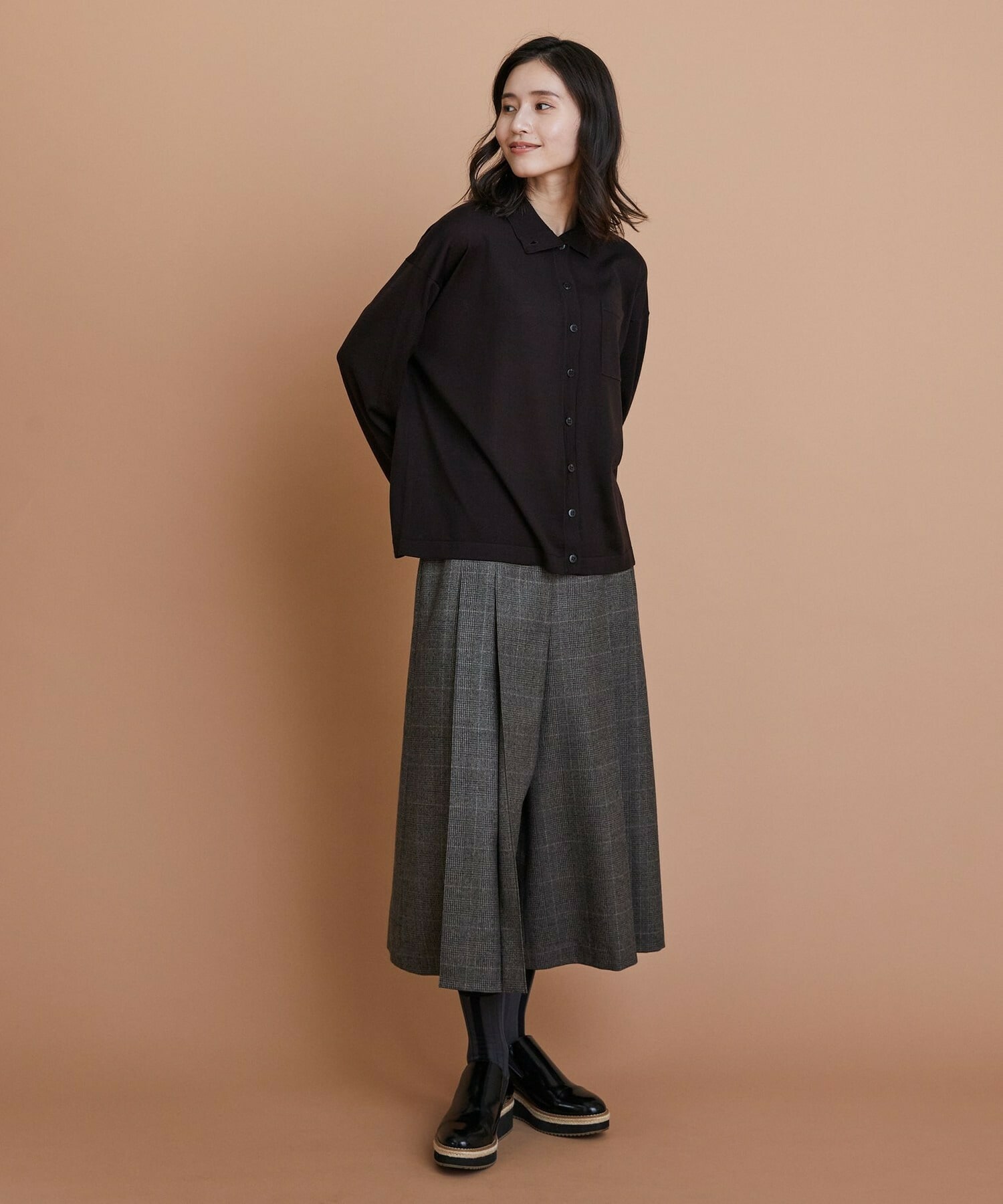 【L'EQUIPE】ウール梳毛カーディガン 詳細画像 ブラック 2