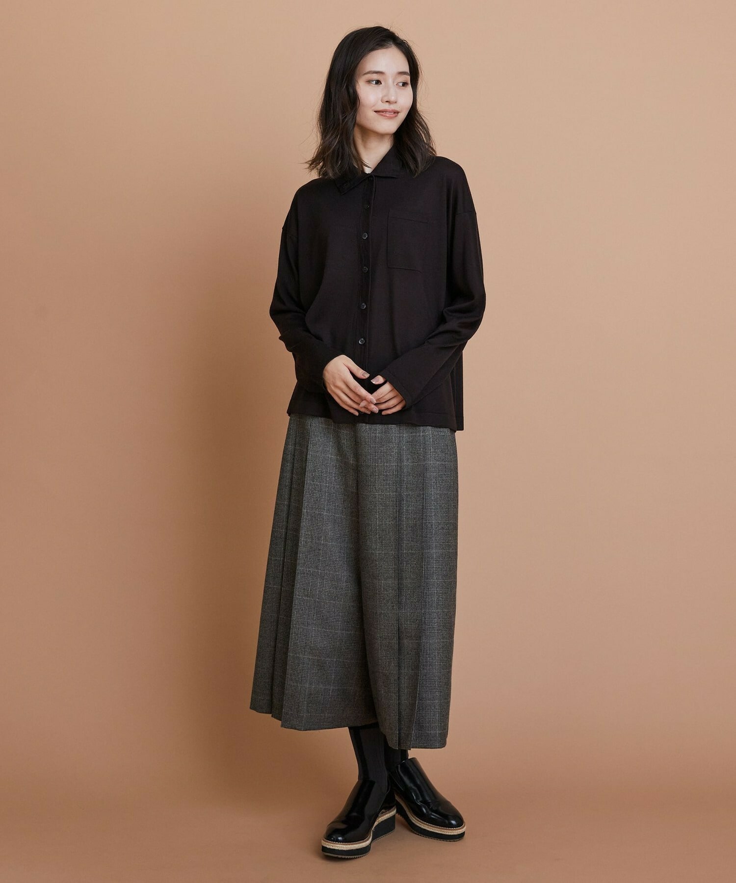 【L'EQUIPE】ウール梳毛カーディガン 詳細画像 ブラック 4