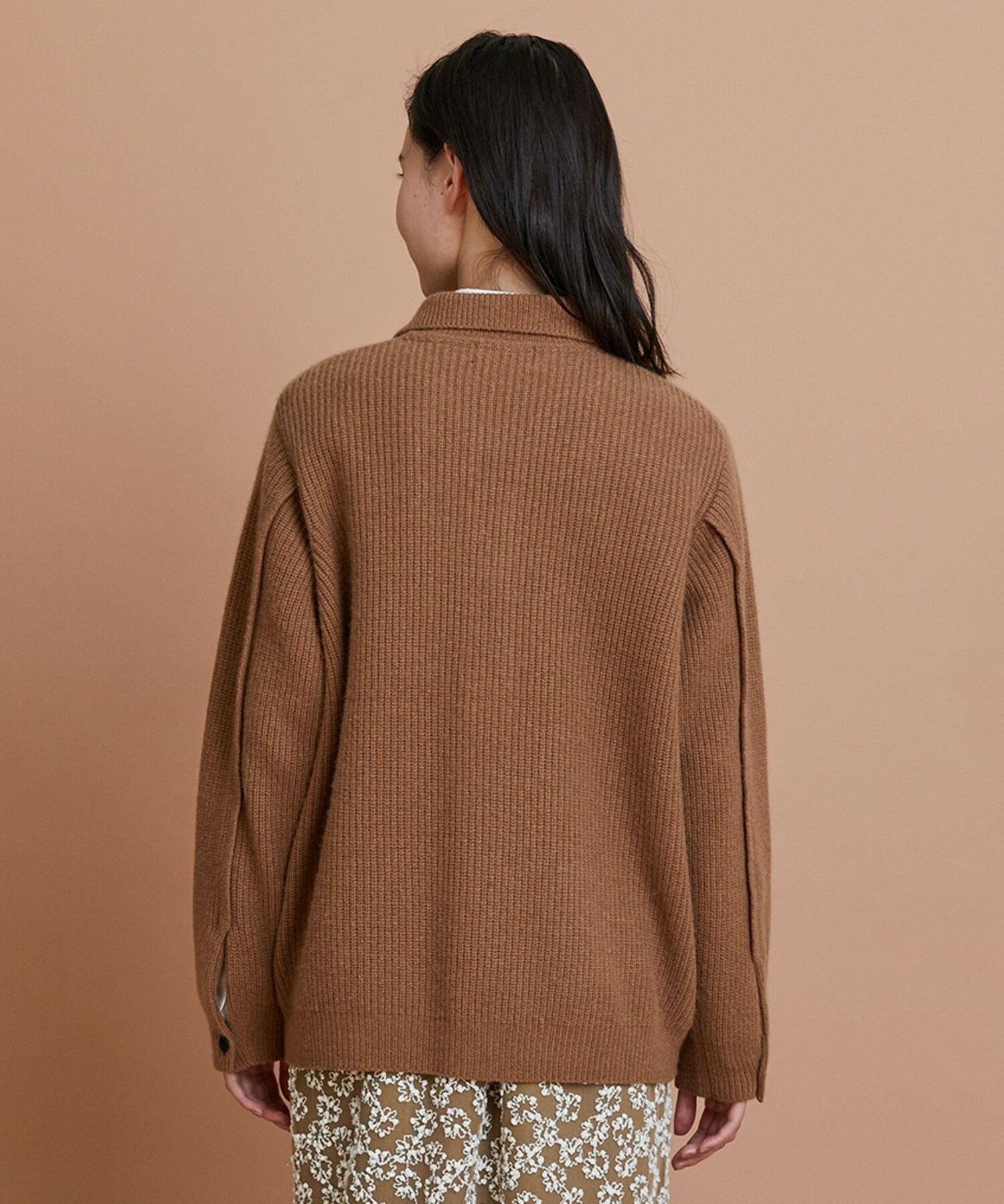 ambi.MAX 〇片畦 襟付きカーディガン　最終価格 ambi.MAX 〇片畦 襟付きカーディガンアームチェア送料込