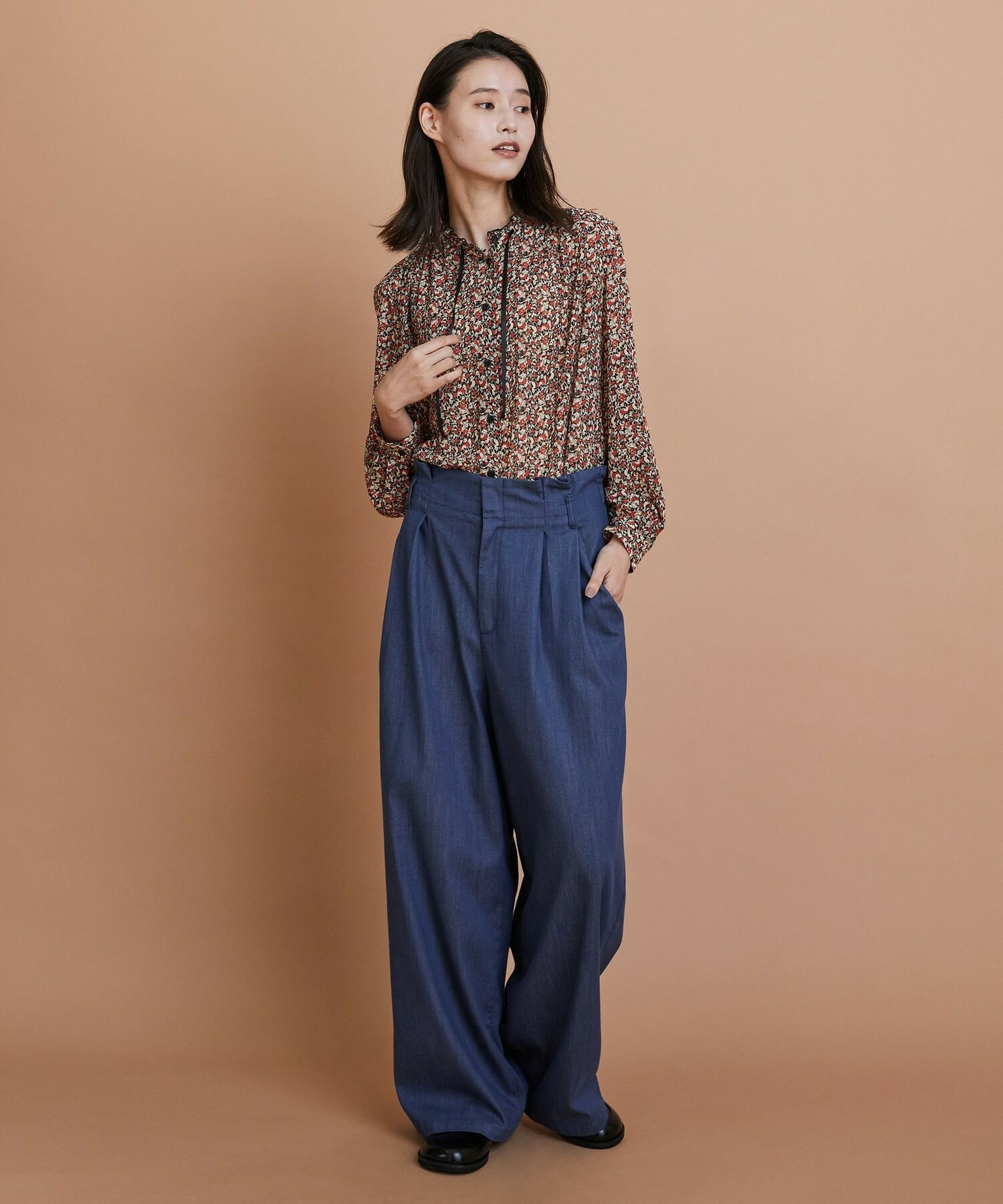 【L'EQUIPE】【Lサイズ】ヴィンテージプリントブラウス 詳細画像 レッド系その他 2