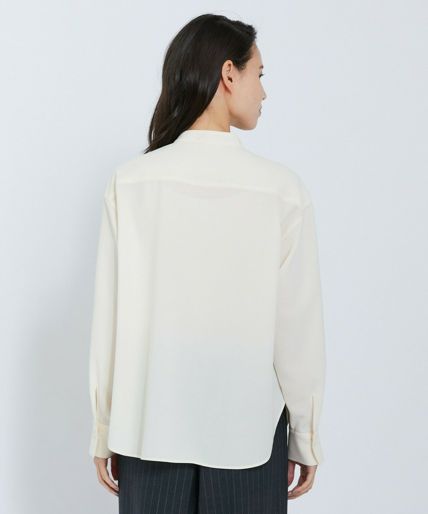 【L'EQUIPE】ドレーピーシャーティングブラウス 詳細画像 ネイビー 16