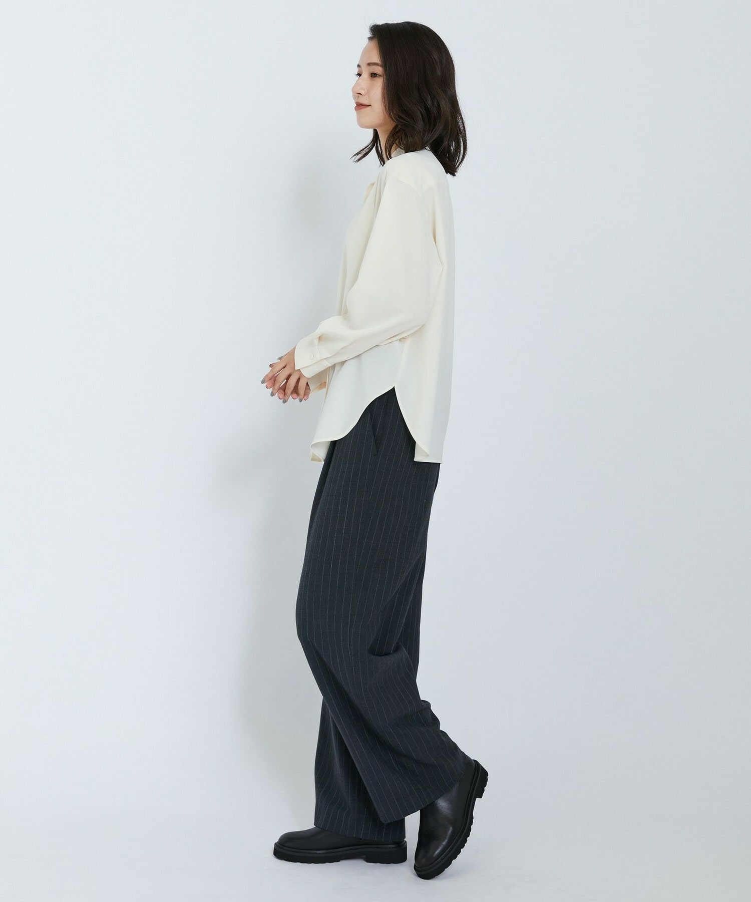 【L'EQUIPE】ドレーピーシャーティングブラウス 詳細画像 ネイビー 4