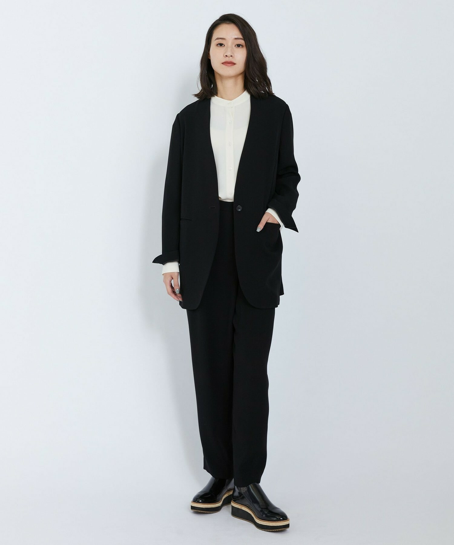 【L'EQUIPE】バックサテンノーカラージャケット 詳細画像 ブラック 1