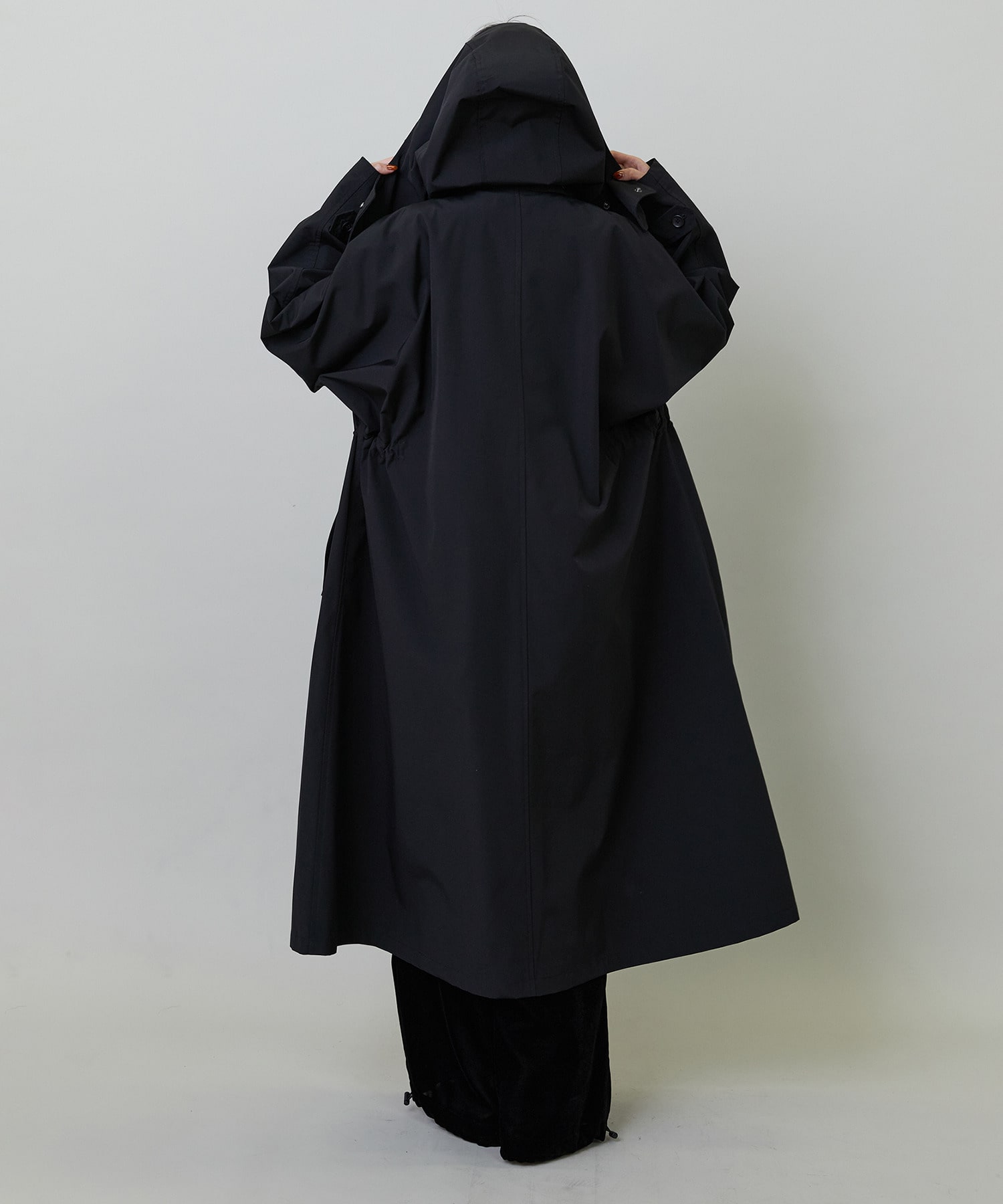【endalence】リサイクルタフタロングコート 詳細画像 ブラック 21