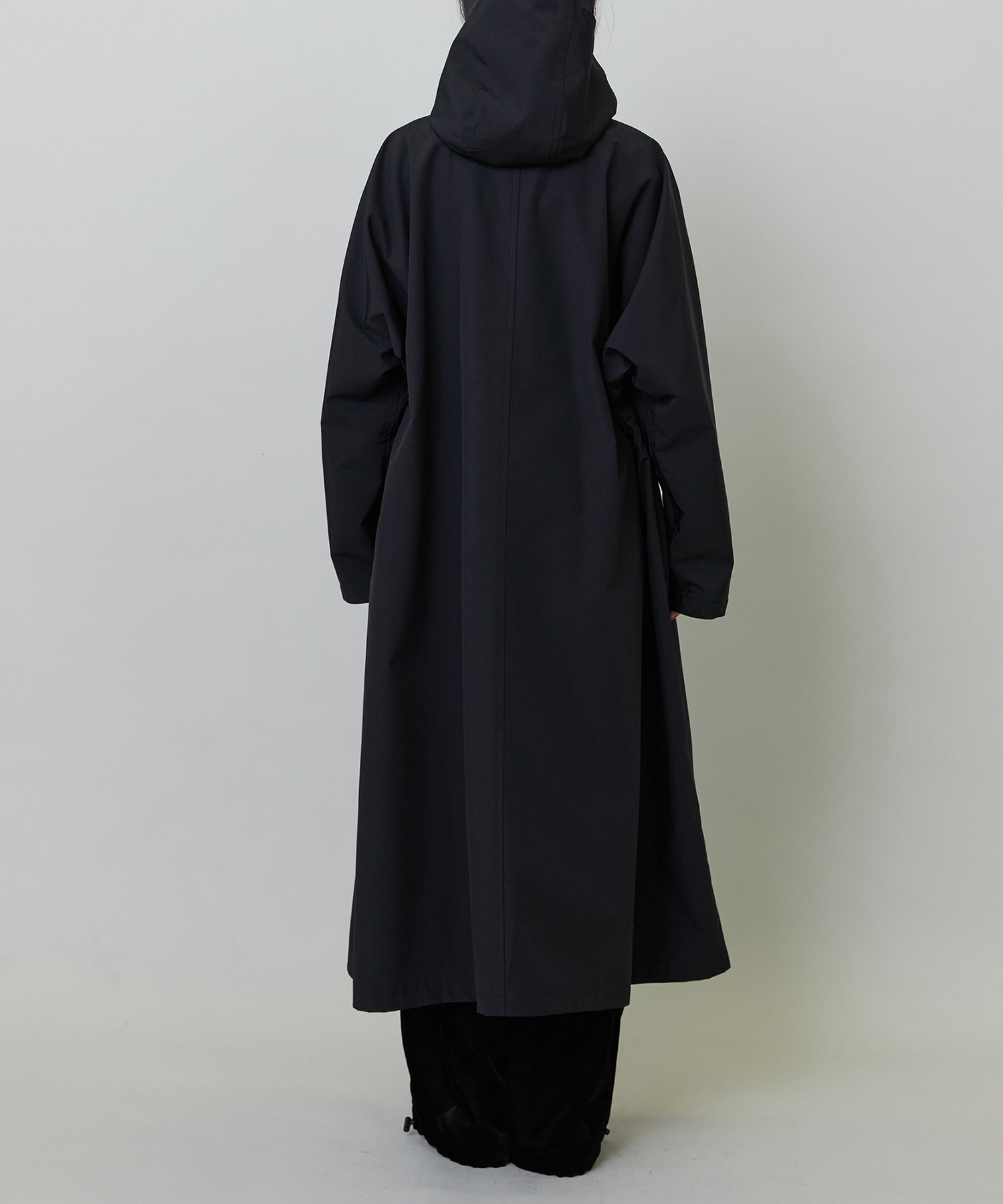 【endalence】リサイクルタフタロングコート 詳細画像 ブラック 25
