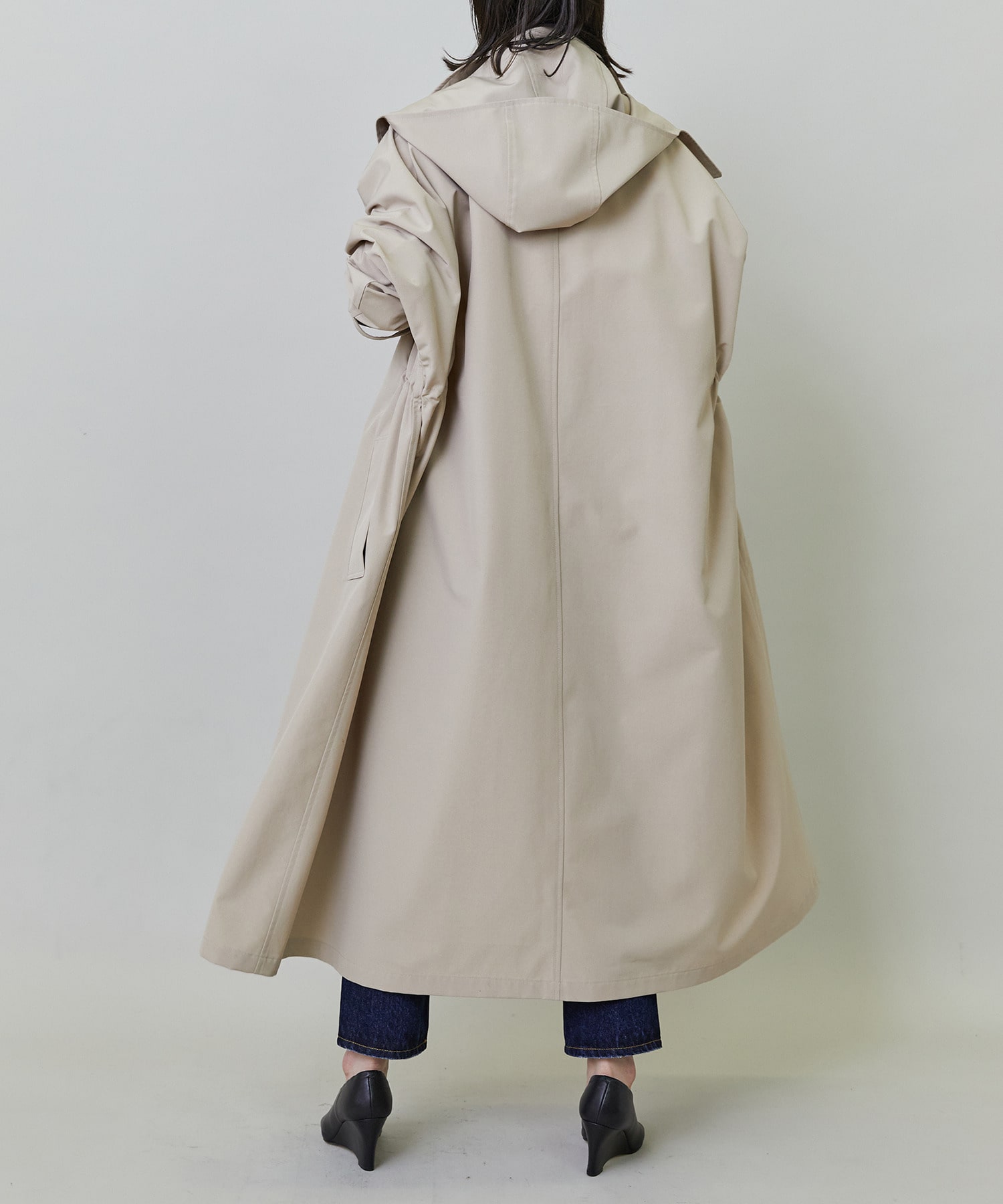 【endalence】リサイクルタフタロングコート 詳細画像 ブラック 4