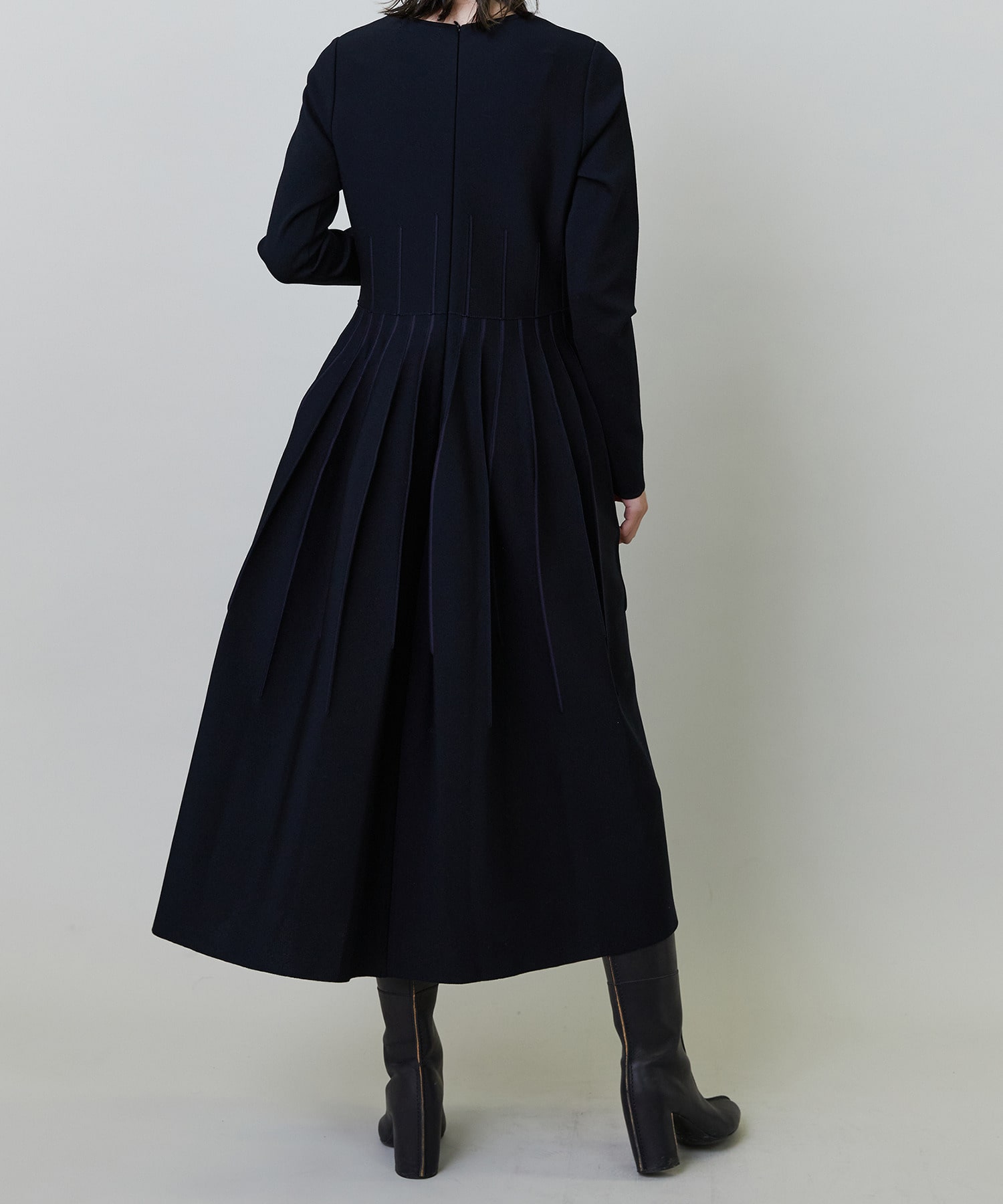 【endalence】ミラノリブ引き返しドレス 詳細画像 ブラック 17