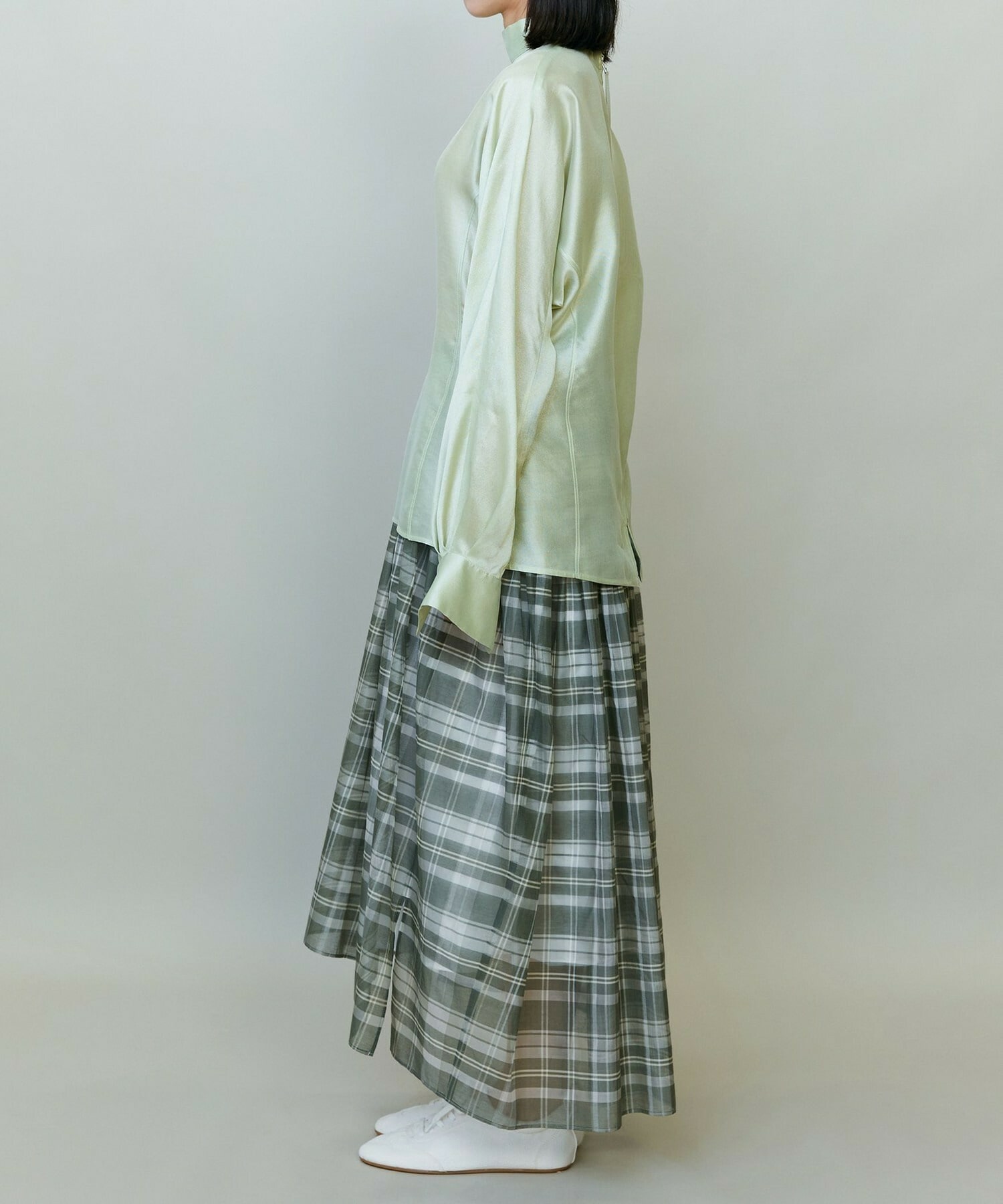 【endalence】シルクギシャハイネックブラウス 詳細画像 ネイビー 11