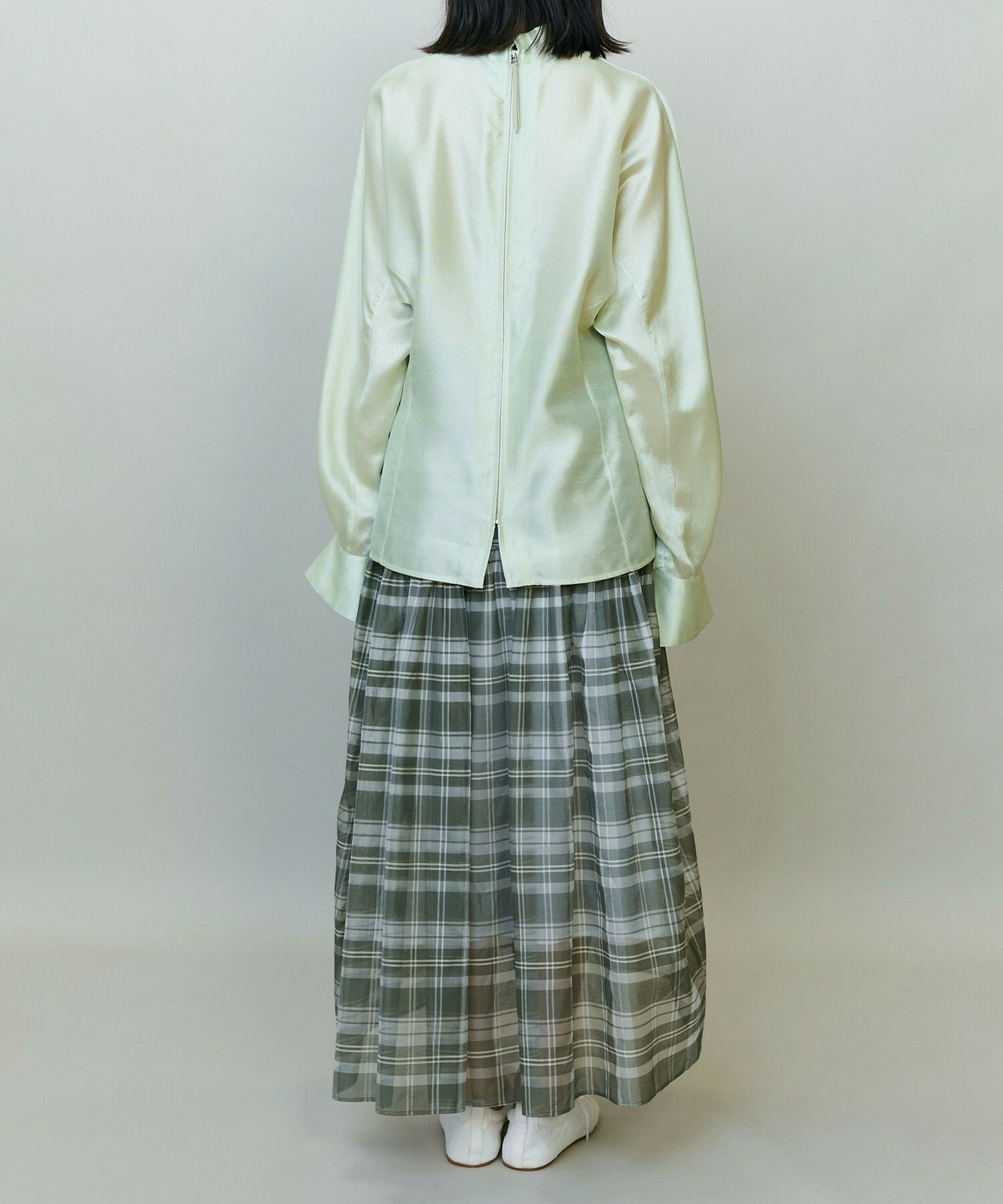 【endalence】シルクギシャハイネックブラウス 詳細画像 ネイビー 12