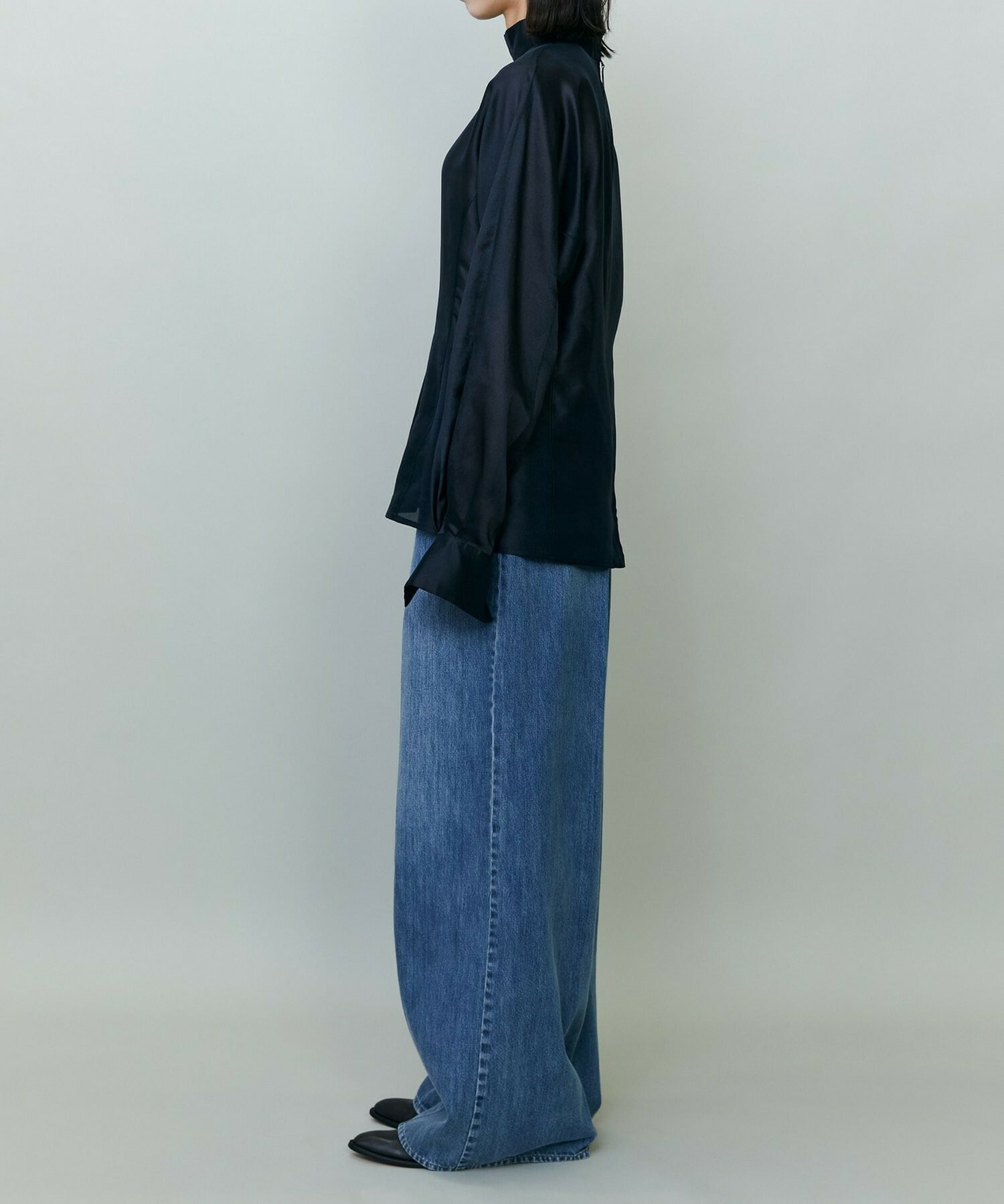 【endalence】シルクギシャハイネックブラウス 詳細画像 ネイビー 5